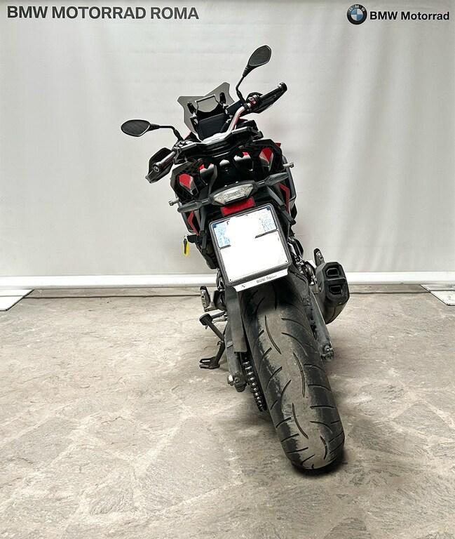 F 900 XR