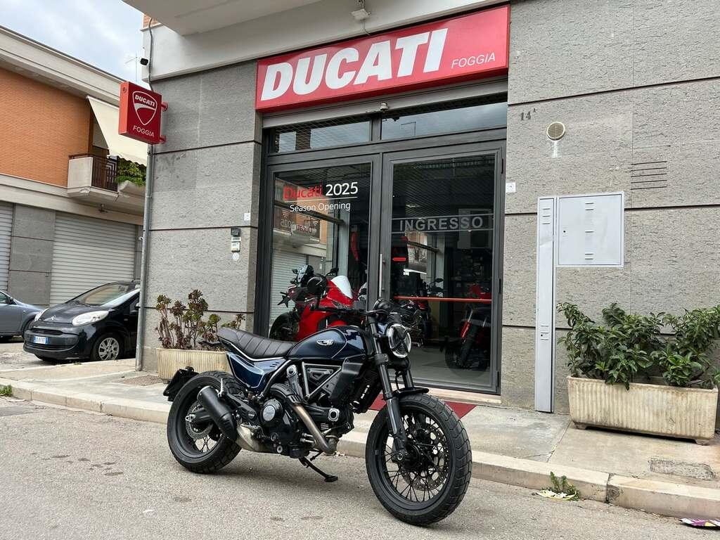 SCRAMBLER 800