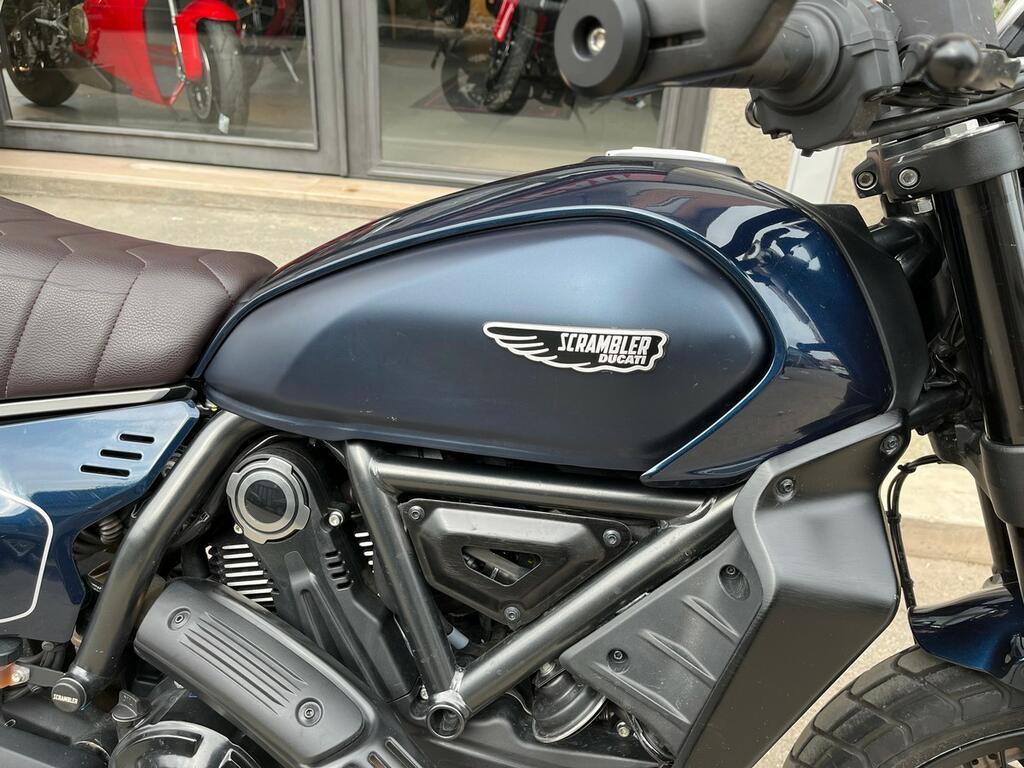 SCRAMBLER 800