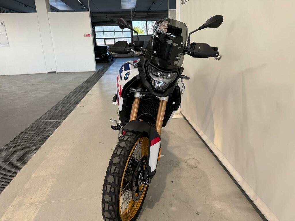 F 900 GS