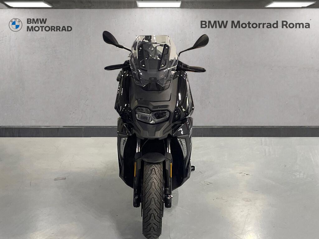 C 400 X
