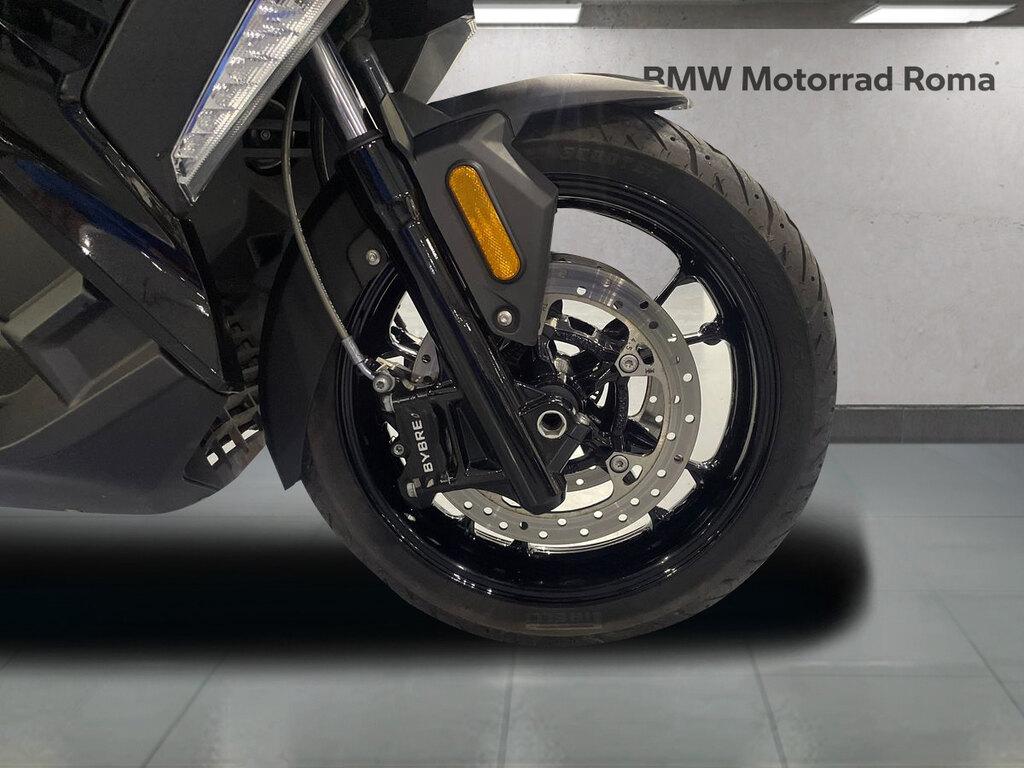 C 400 X