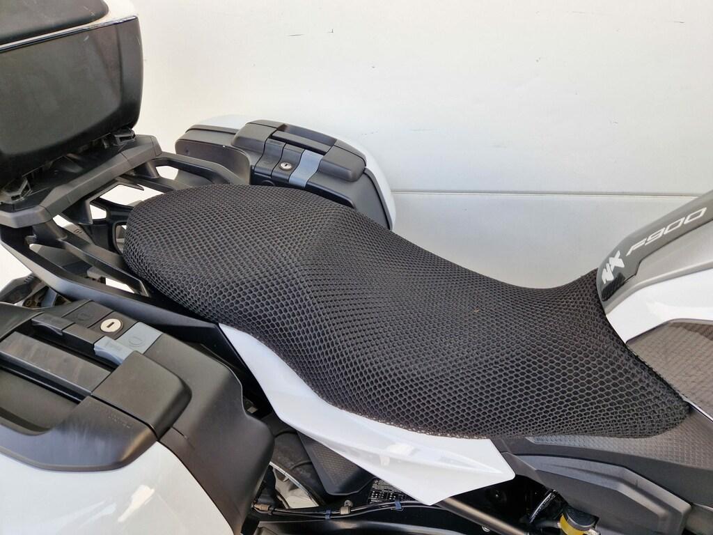 F 900 XR