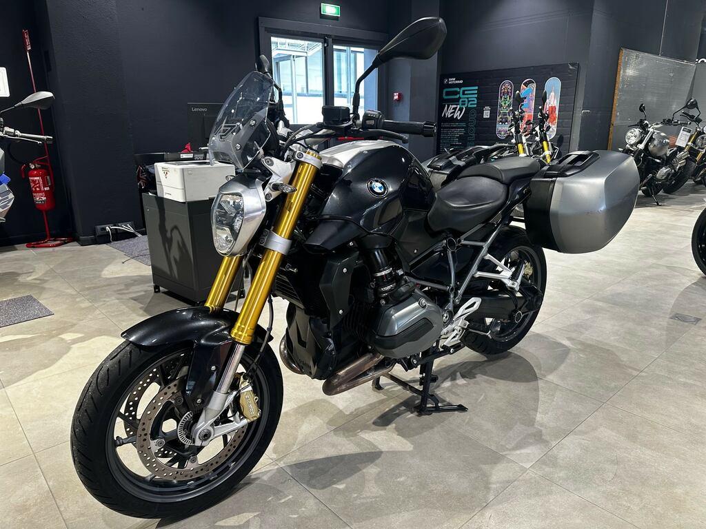 R 1200 R
