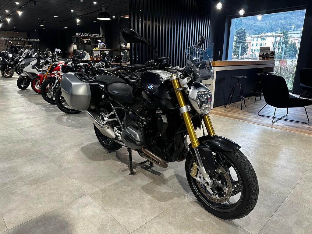 R 1200 R