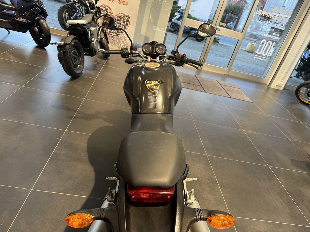 MONSTER 620