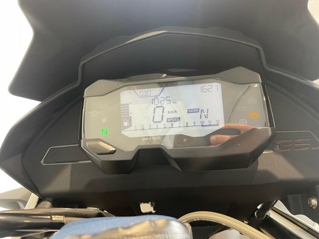 G 310 GS