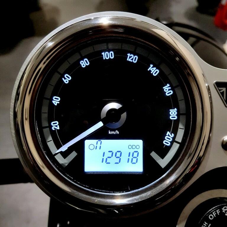 BONNEVILLE 1200 T120