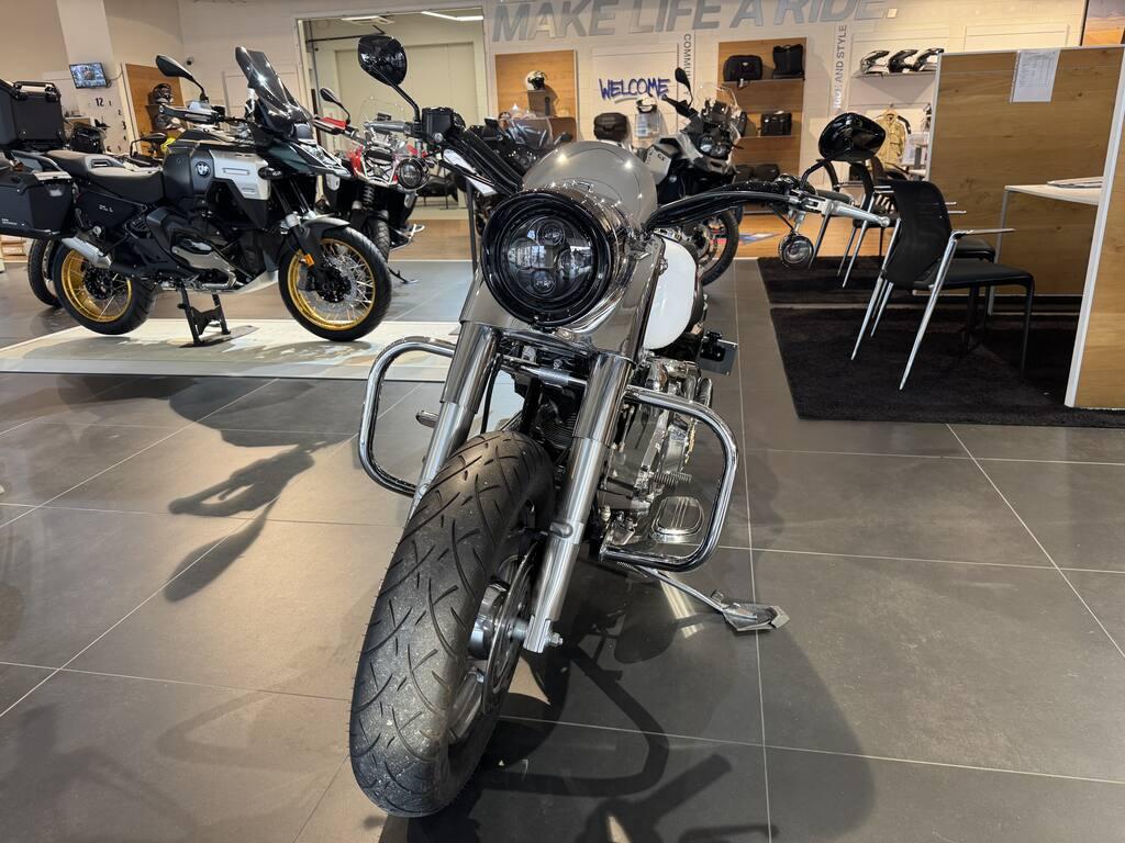 ROAD KING 1449