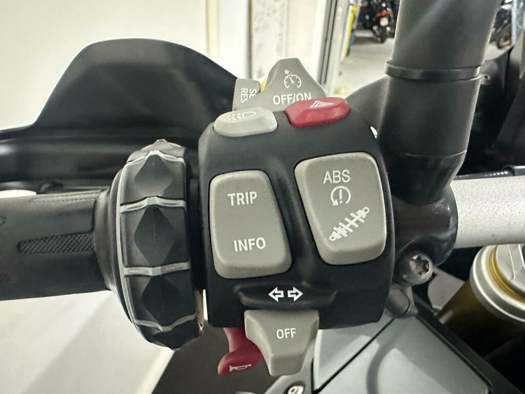 S 1000 XR