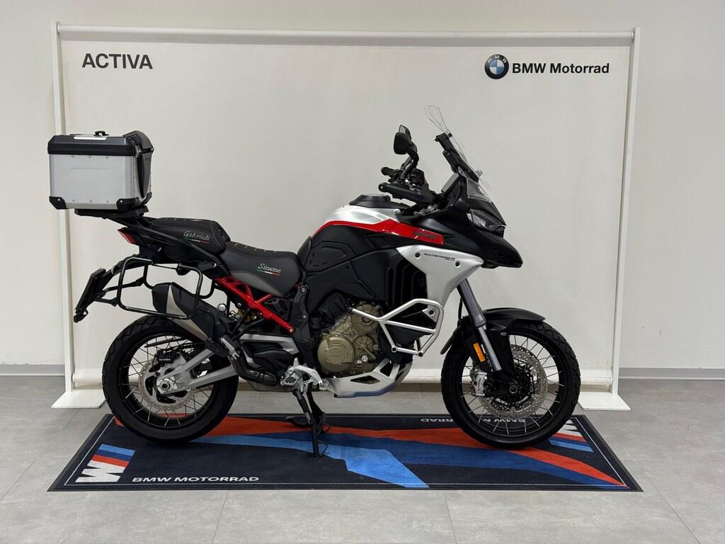 MULTISTRADA V4