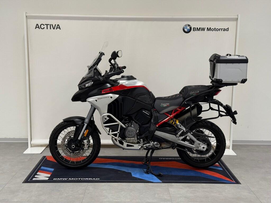 MULTISTRADA V4
