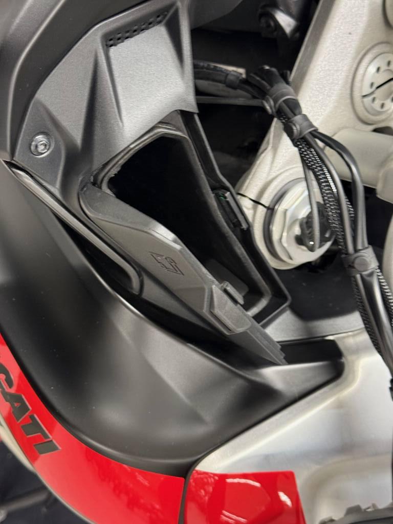 MULTISTRADA V4