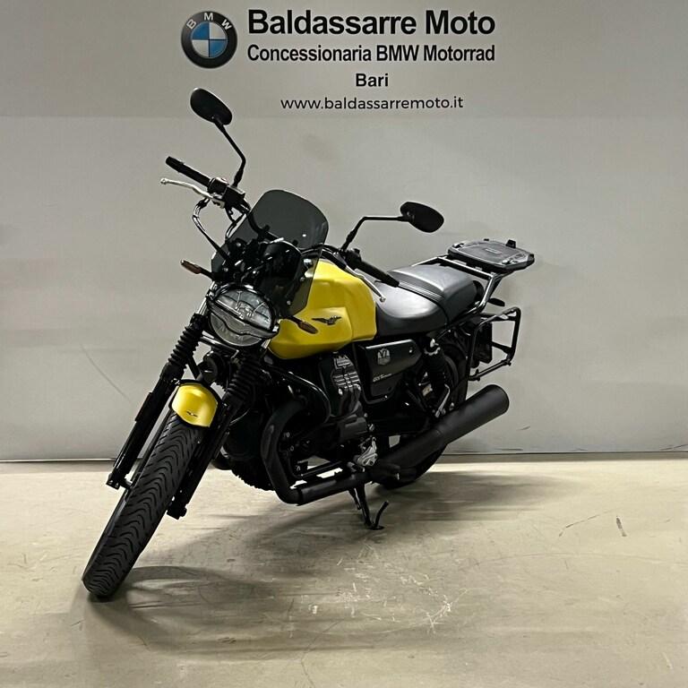 V7 850