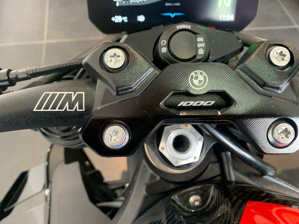 M 1000 R