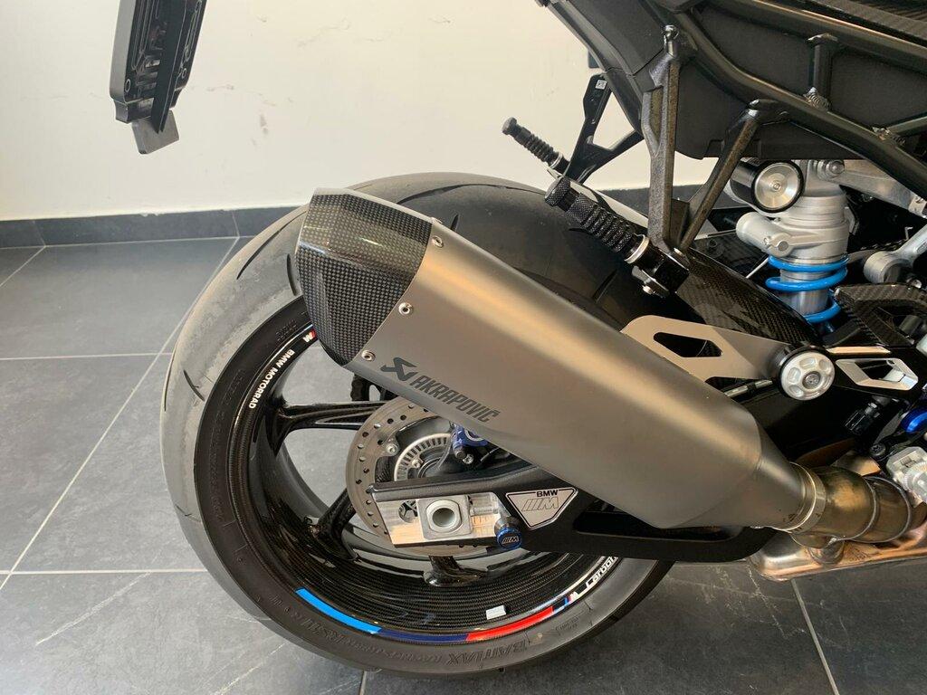 M 1000 R