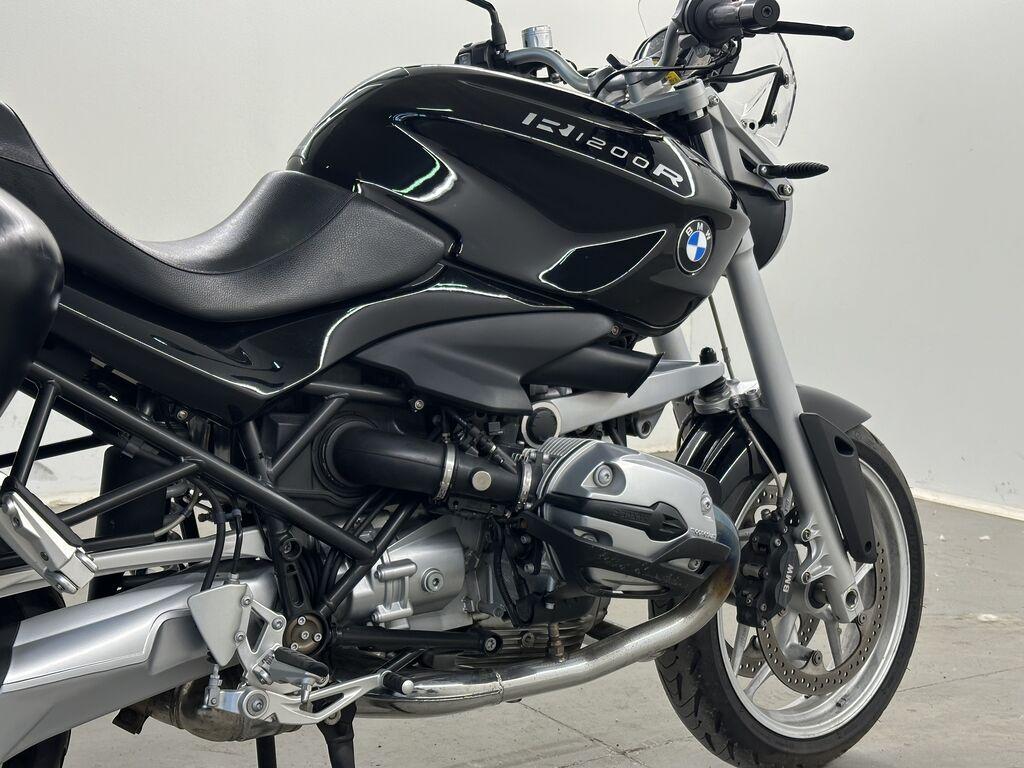 R 1200 R