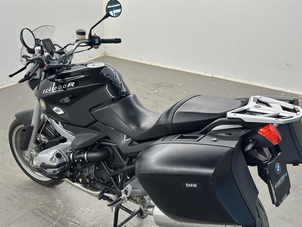 R 1200 R
