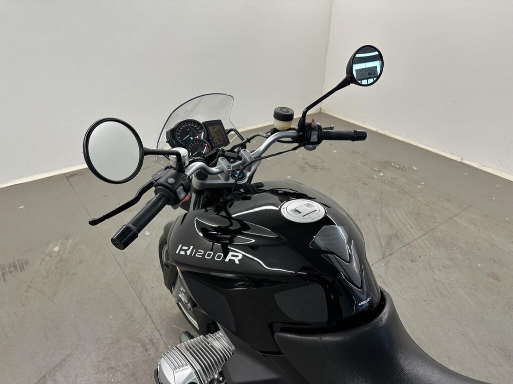R 1200 R