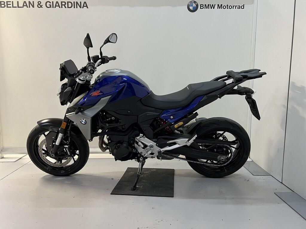 F 900 R