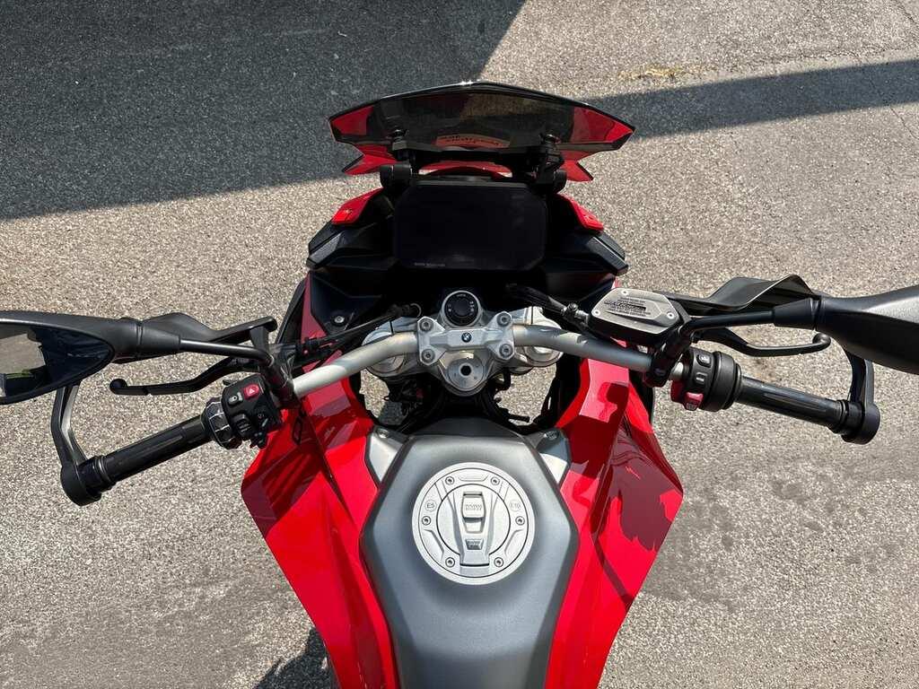 F 900 XR