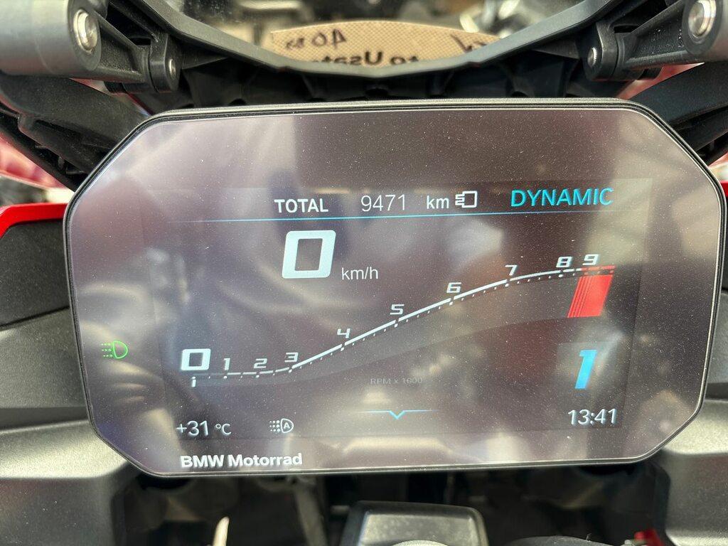 F 900 XR