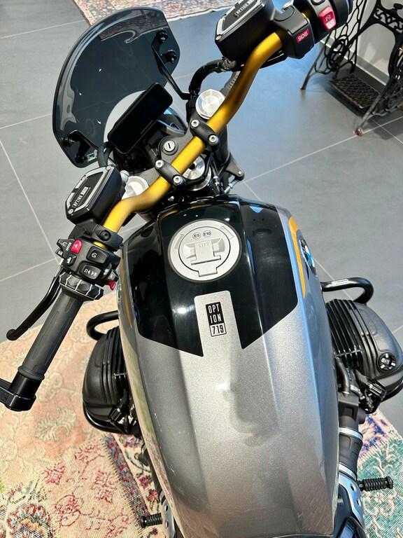 R 12