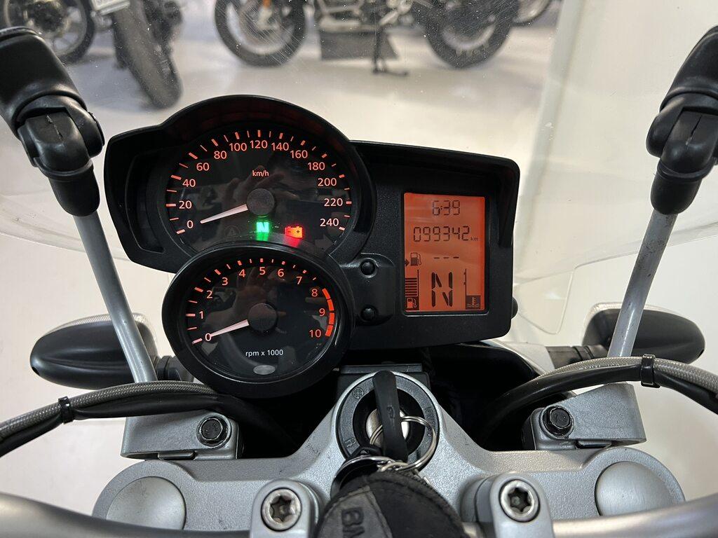 R 1200 R