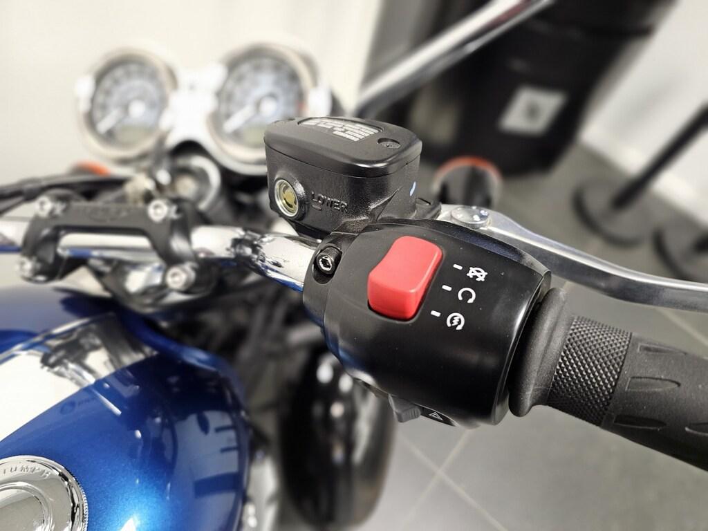 BONNEVILLE 900 T100