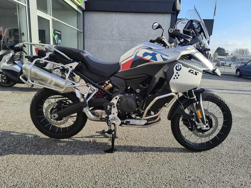 F 900 GS
