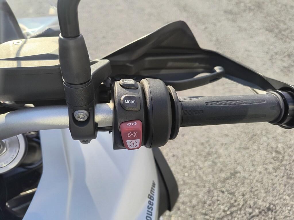 F 900 GS