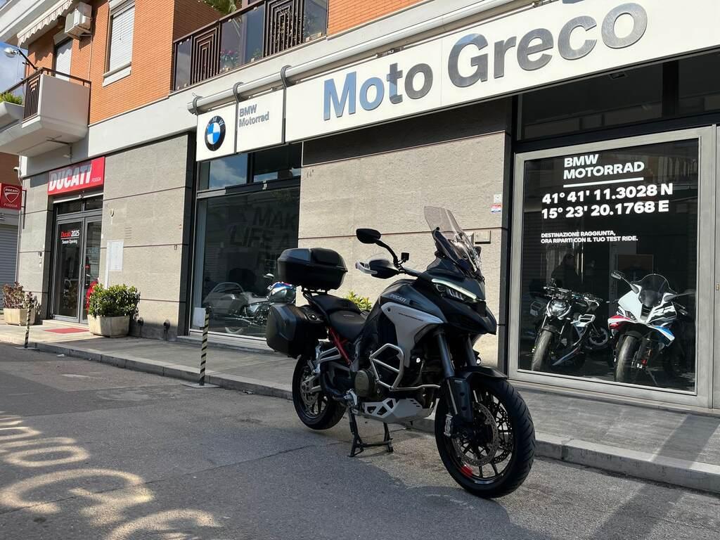 MULTISTRADA V4