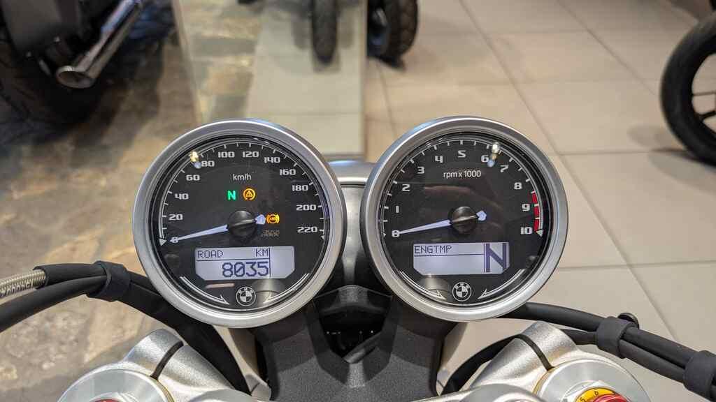 R 1200