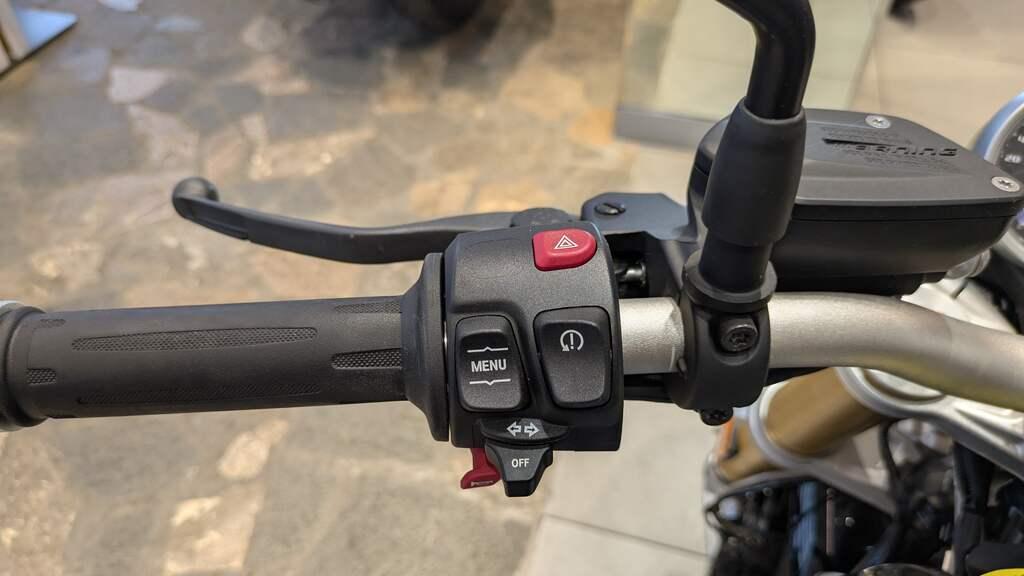 R 1200