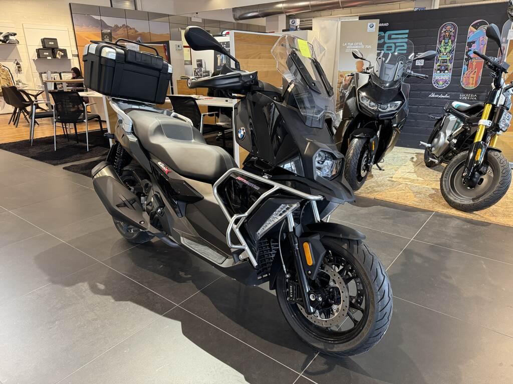 C 400 X