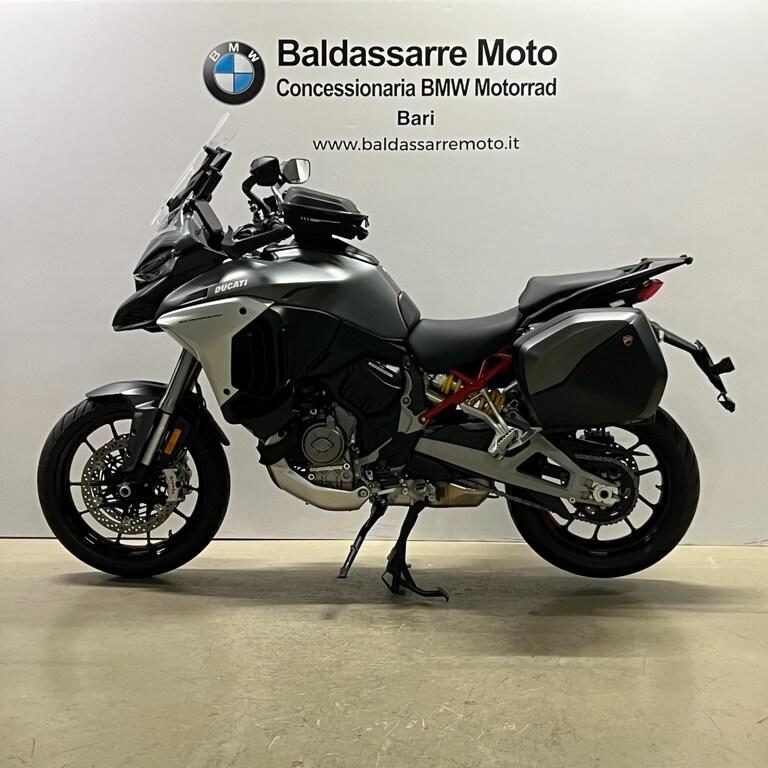MULTISTRADA V4
