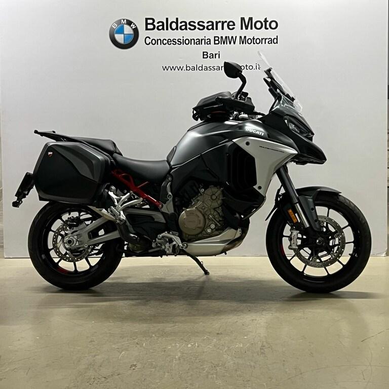 MULTISTRADA V4