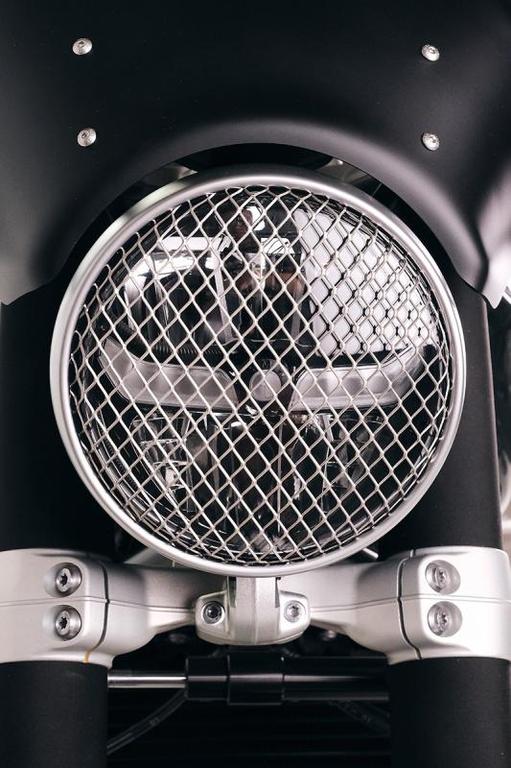 R 12 NINET
