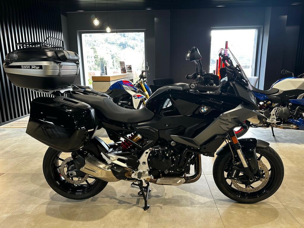 F 900 XR