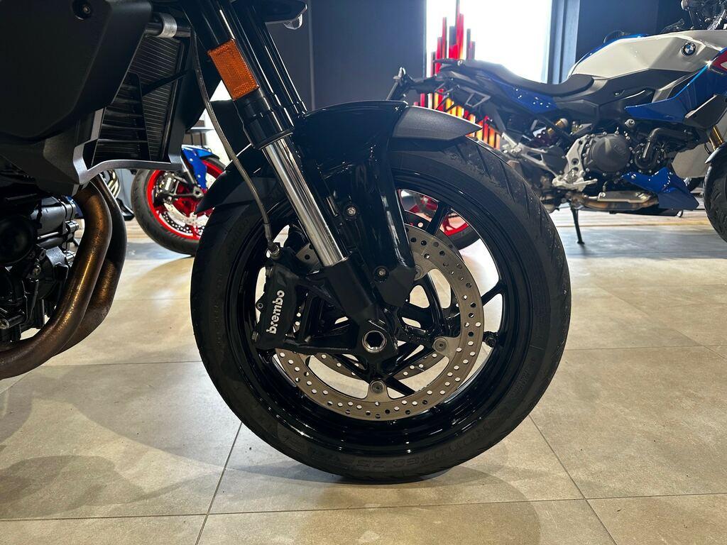 F 900 XR