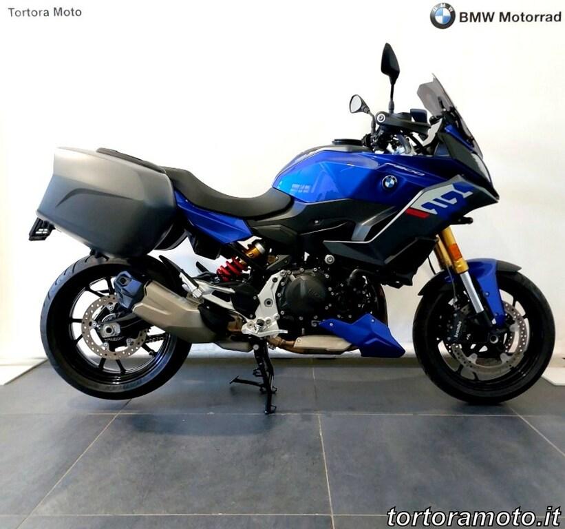 F 900 XR