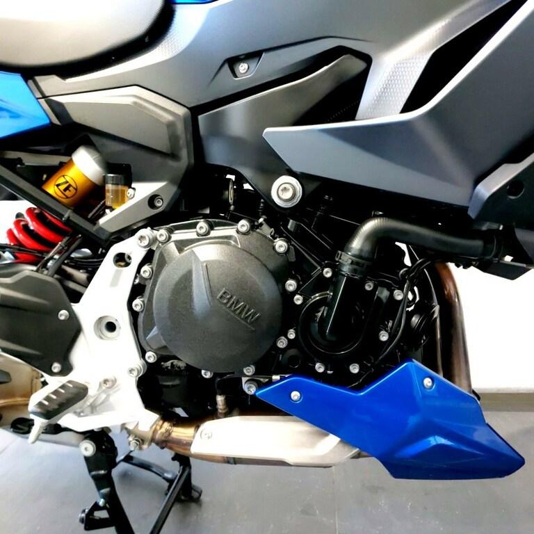 F 900 XR