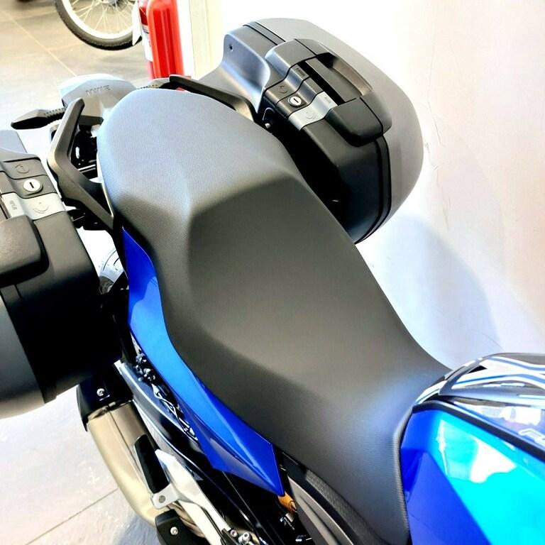 F 900 XR