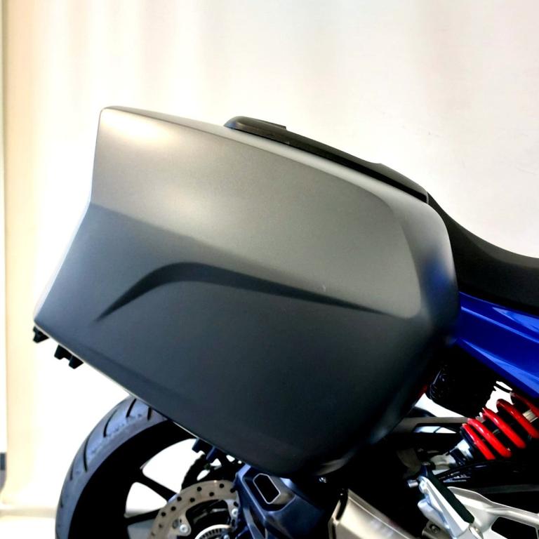 F 900 XR