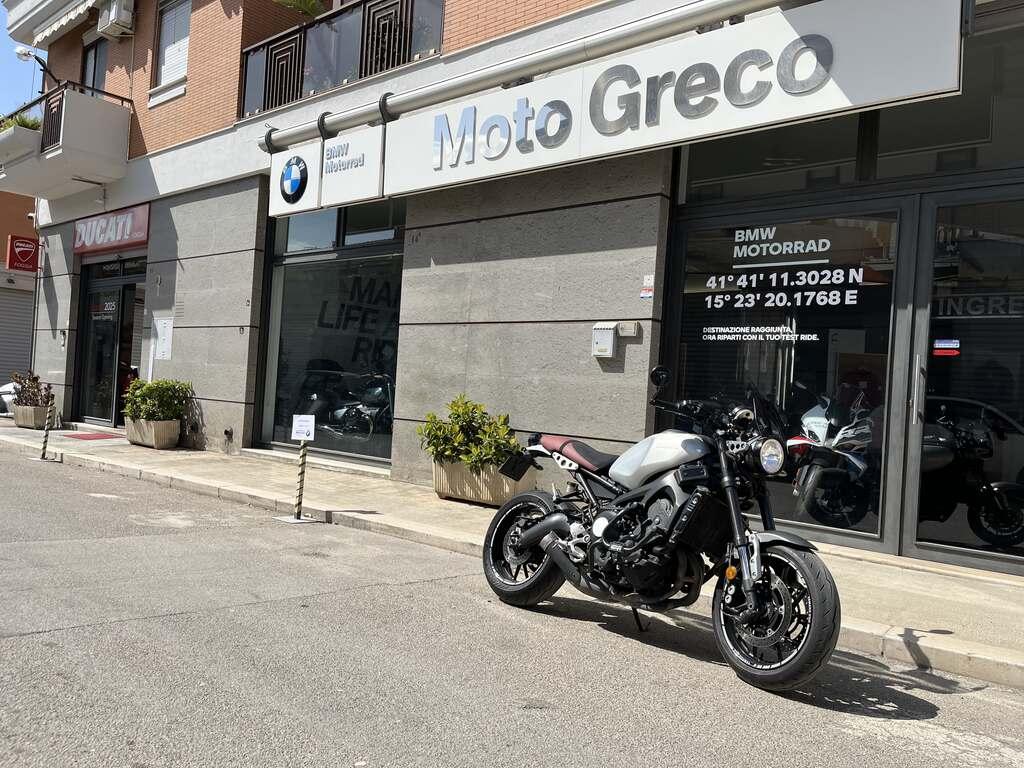 XSR 900