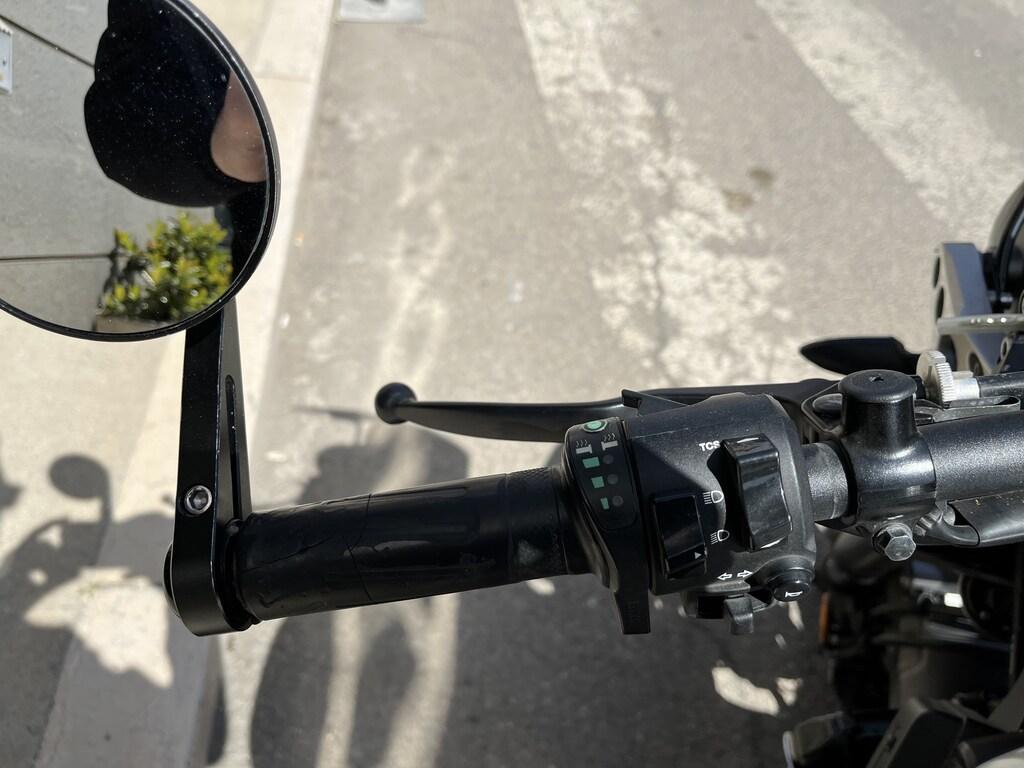 XSR 900
