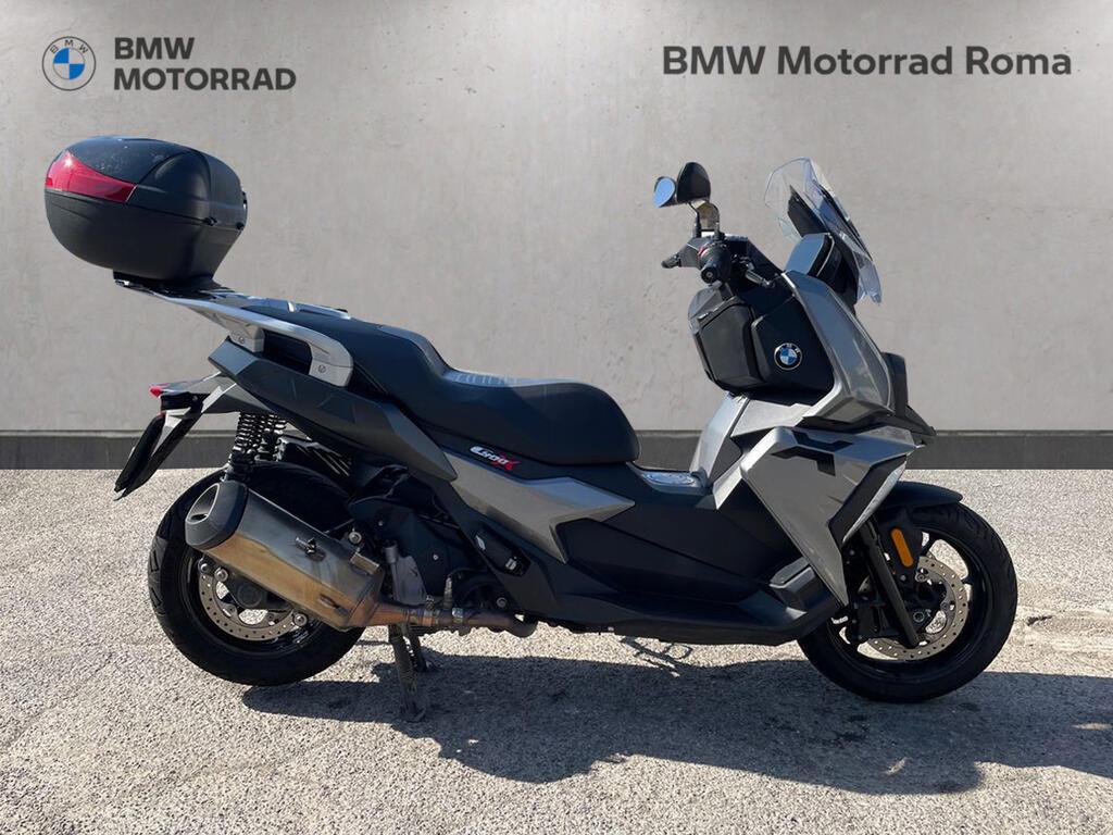 C 400 X