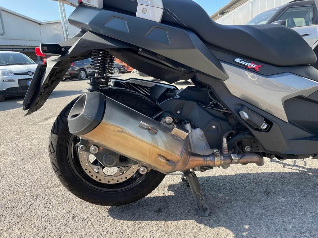 C 400 X