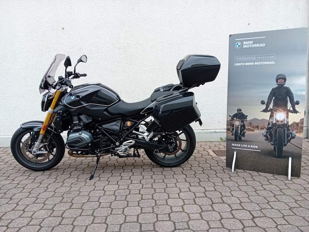R 1200 R