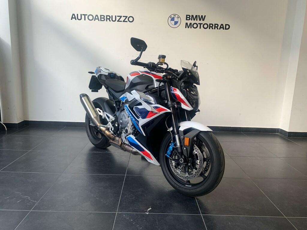 M 1000 R